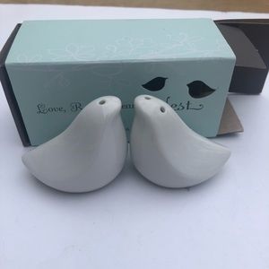 NIB! LOVE, REST, DREAM, NEST White Porcelain Bird Salt & Pepper Shakers